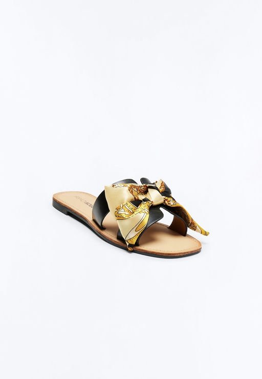 Maldives Bow Slip On Sandals - Black