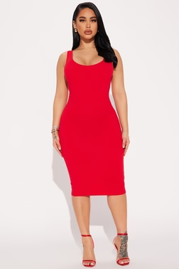 Double Scoop Midi Dress - Red