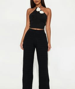 MC-0284 Live In Style Crochet Straight Leg Pant - Black