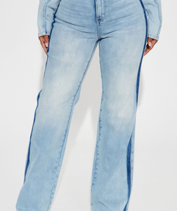 Speed It Up Stretch Straight Leg Jeans - Light Wash